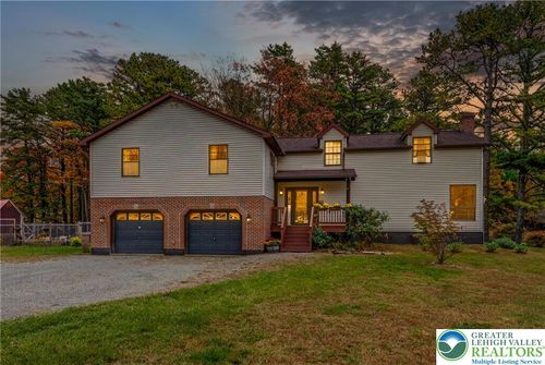 715 Beaver Run Dr, Lehighton, PA, 18235-9689 | Card Image