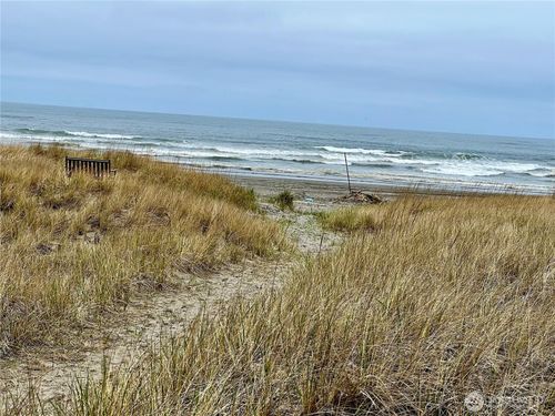 1301 178th Pl, Long Beach, WA, 98631-6627 | Card Image