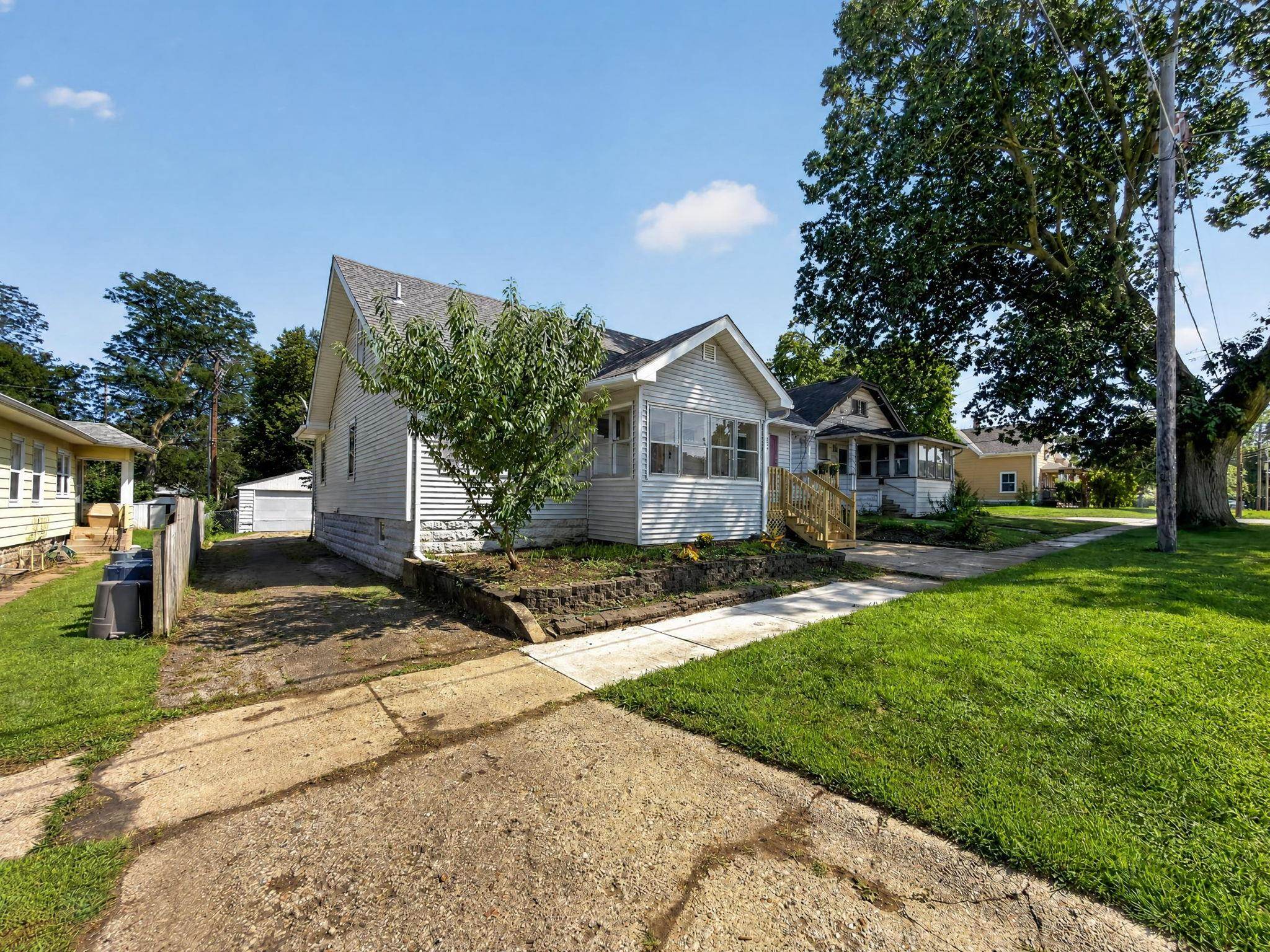 Residential in ROCKFORD 5