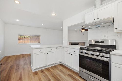 4919 Roja Dr, Oceanside, CA, 92057-4321 | Card Image