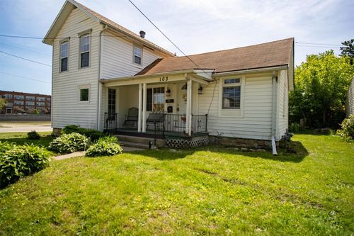 103 Union St, Janesville, WI, 53548-4761 | Card Image
