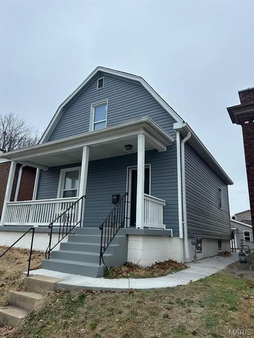 4417 Wallace St, Saint Louis, MO, 63116-1331 | Card Image