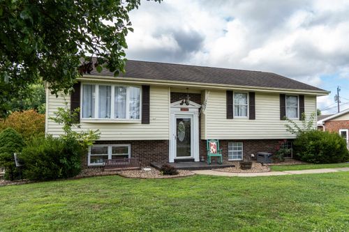 1492 S Calumet Dr, Worthington, KY, 41183-9615 | Card Image