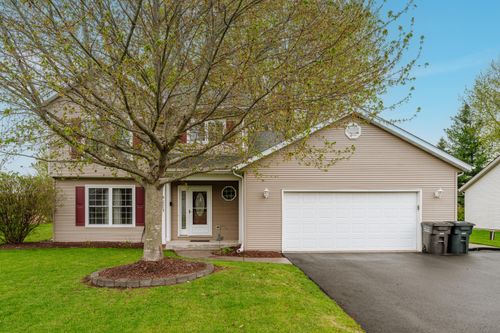 W2219 Oak Ridge Ave, East Troy, WI, 53120-2021 | Card Image