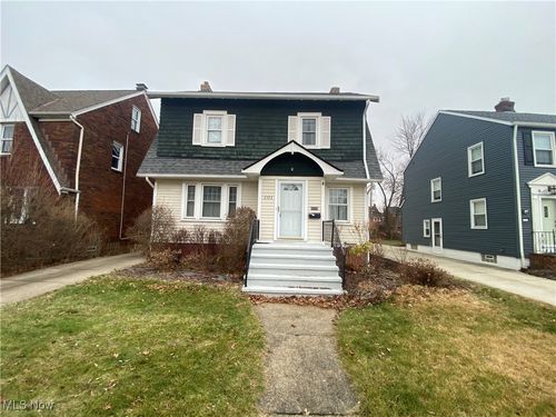 3573 Silsby Rd, University Heights, OH, 44118-3653 | Card Image