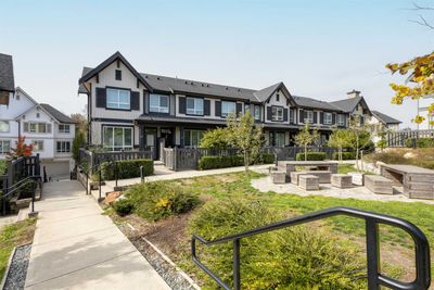 96 - 30930 Westridge Pl, Townhouse with 3 bedrooms, 2 bathrooms and 2 parking in Abbotsford BC | Image 2