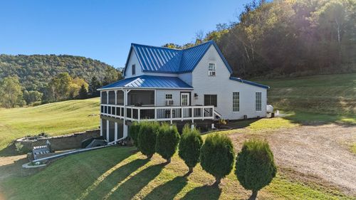 1798 County Road Xx, Alma, WI, 54610-8131 | Card Image