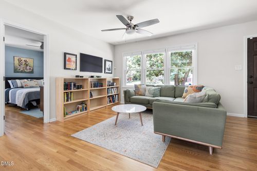 1701 N Greensboro St, Carrboro, NC, 27510-1205 | Card Image