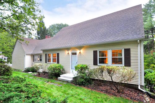 6 Highwood Rd, Canton, CT, 06019-2221 | Card Image