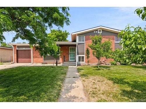 3233 Troy St, Aurora, CO, 80011-1831 | Card Image