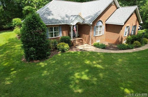 3131 Shadow Creek Dr, Powhatan, VA, 23139-4525 | Card Image