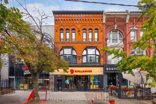 {{alt}} | Card Image