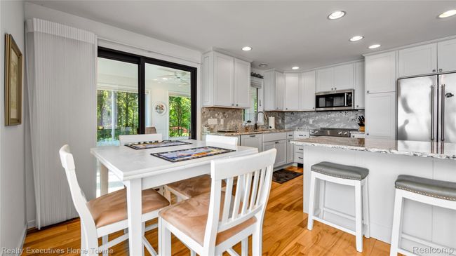 8648 Lakeshore - HD Drone Photography_35.jpg | Image 35