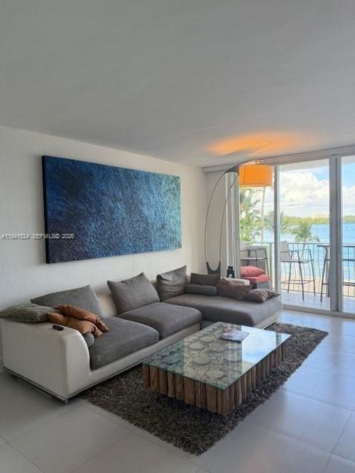 apt-3t-10350 W Bay Harbor Dr, Bay Harbor Islands, FL, 33154-1235 | Card Image