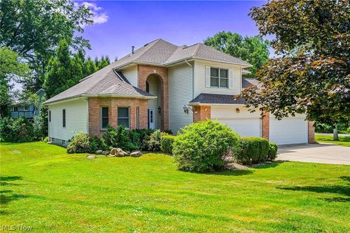 1581 Denise Dr, Copley, OH, 44321-2248 | Card Image