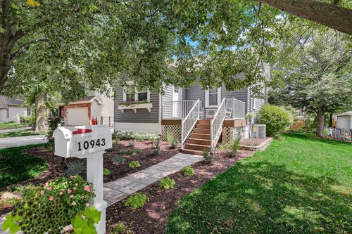 10943 1st St, Mokena, IL, 60448-1539 | Card Image