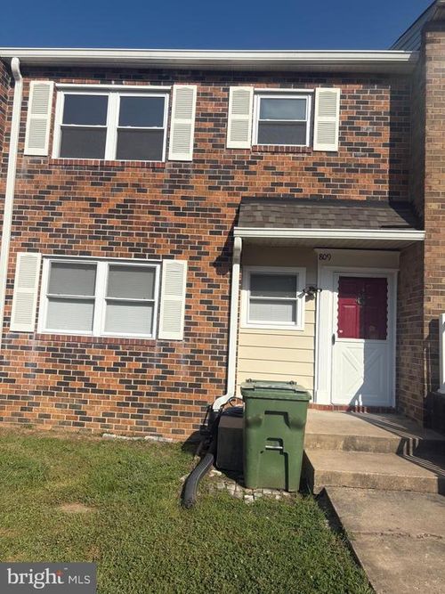 809 Sledgehammer Dr, FREDERICKSBURG, VA, 22405-1242 | Card Image