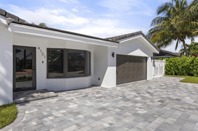4121 Ne 31 St Ave, House other with 3 bedrooms, 3 bathrooms and null parking in Lighthouse Point FL | Image 4