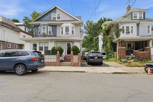 319 Gardner Ave, Trenton, NJ, 08618-2515 | Card Image