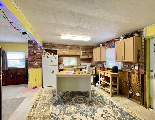 Kitchen | Image 20