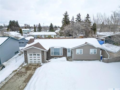 2858 Dunn Drive, Prince Albert, SK, S6V6K7 | Card Image