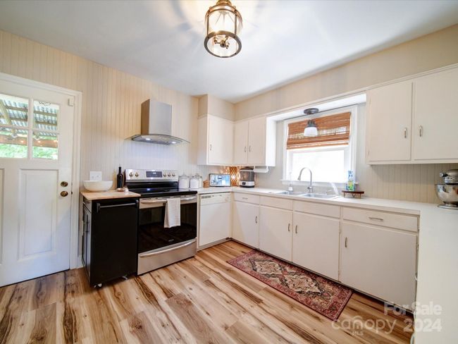 313 E Martin St, House other with 5 bedrooms, 4 bathrooms and null parking in Wadesboro NC | Image 20