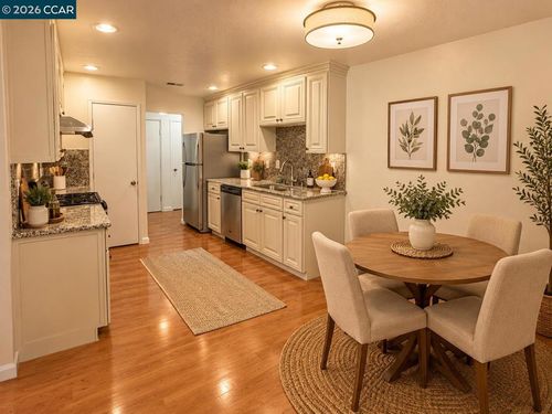 62-2555 Gimelli Ct, San Jose, CA, 95133 | Card Image
