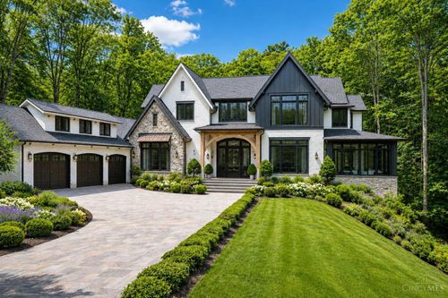 9280 Indian Hill Rd, Cincinnati, OH, 45243-3434 | Card Image