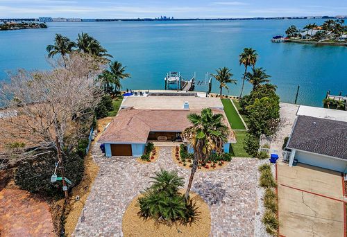 4381 Poinsettia Dr, ST PETE BEACH, FL, 33706-2561 | Card Image