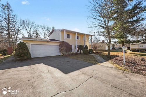 3478 N Gale Rd, Davison, MI, 48423-8520 | Card Image