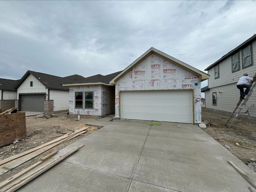 160 Wind Hl, Jarrell, TX, 76537-5063 | Card Image