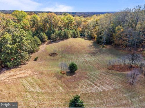 7800 Gold Flint Ct, Clifton, VA, 20124-2070 | Card Image