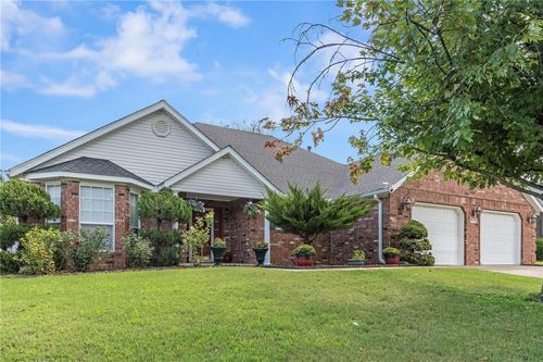1808 N High Ave, Fayetteville, AR, 72704-6779 | Card Image