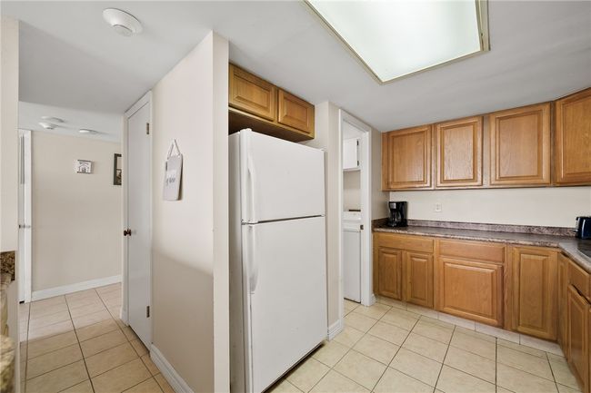 APT-505 - 4242 Gulfbreeze Blvd, Condo with 2 bedrooms, 2 bathrooms and 2 parking in Corpus Christi TX | Image 12