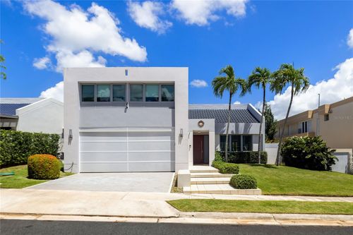 69 Calle Roble, GUAYNABO, PR, 00966-3168 | Card Image