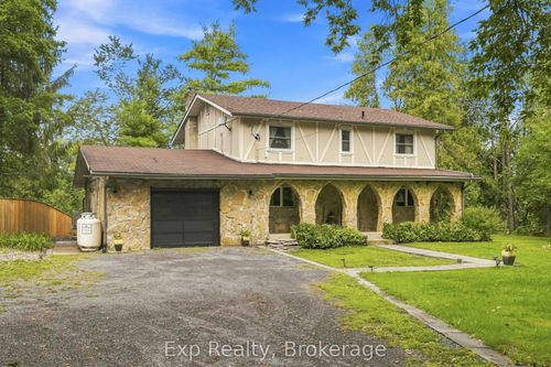 587 Scuttlehole Rd, Plainfield, ON, K0K2V0 | Card Image