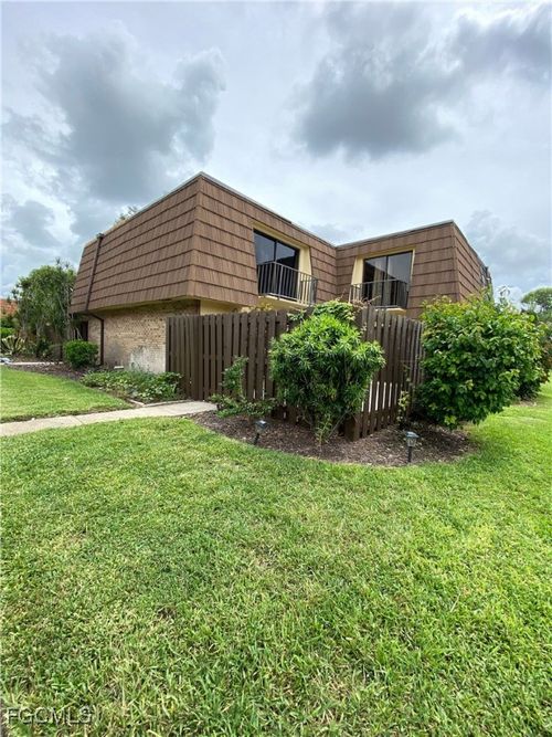 apt-1-1667 Park Meadows Dr, FORT MYERS, FL, 33907-3617 | Card Image