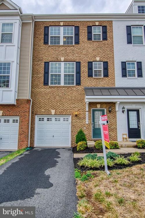 6034 Camerons Ferry Dr, HAYMARKET, VA, 20169-3331 | Card Image