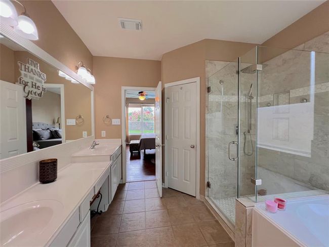 19314 Camellia Bend Cir, House other with 4 bedrooms, 4 bathrooms and 2 parking in Spring TX | Image 12