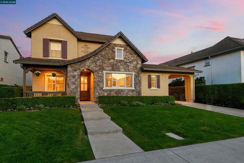 2261 Genoa St, Danville, CA, 94506-1919 | Card Image