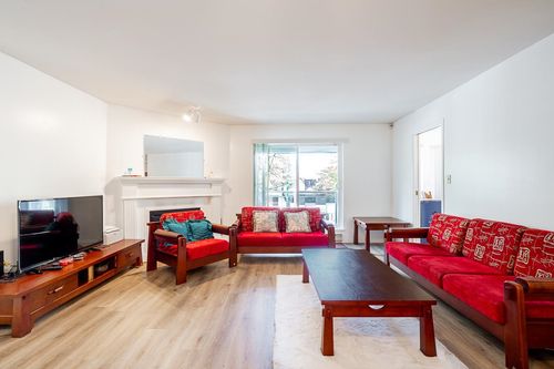 204-5674 Jersey Ave, Burnaby, BC, V5H2L4 | Card Image