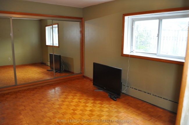 131 Dovercourt Rd, House attached with 4 bedrooms, 3 bathrooms and 2 parking in Toronto ON | Image 15