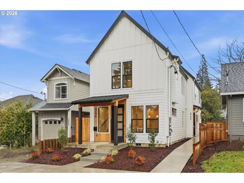 3794 Ne 81st Ave, Portland, OR, 97213-7138 | Card Image