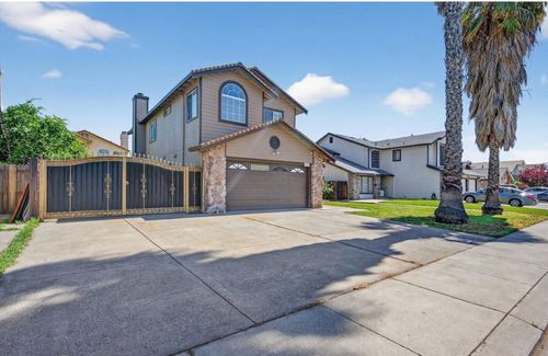 9202 Blue Grass Dr, Stockton, CA, 95210-4426 | Card Image