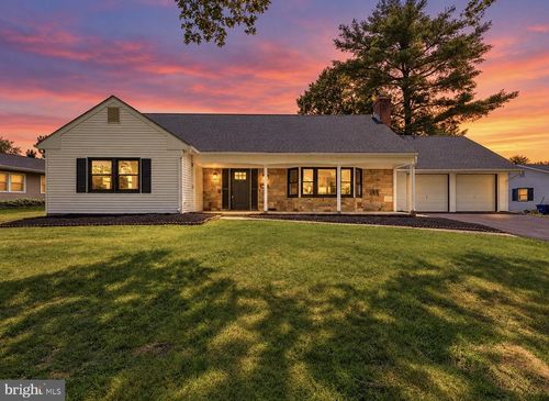 39 Twilight Ln, Willingboro, NJ, 08046-3836 | Card Image