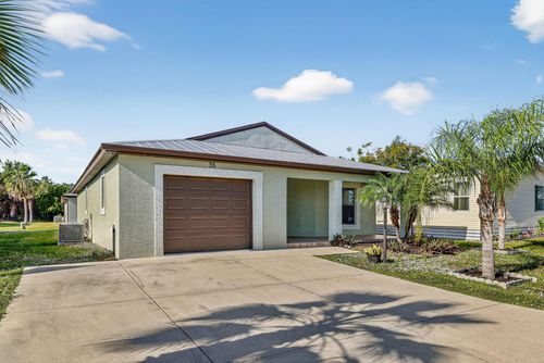 35 S Alhambra Ln, Port St Lucie, FL, 34952-2832 | Card Image