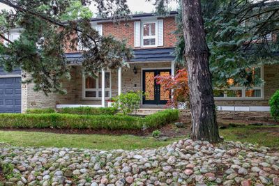 16 Sagewood Dr, House other with 5 bedrooms, 6 bathrooms and 6 parking in North York ON | Image 2