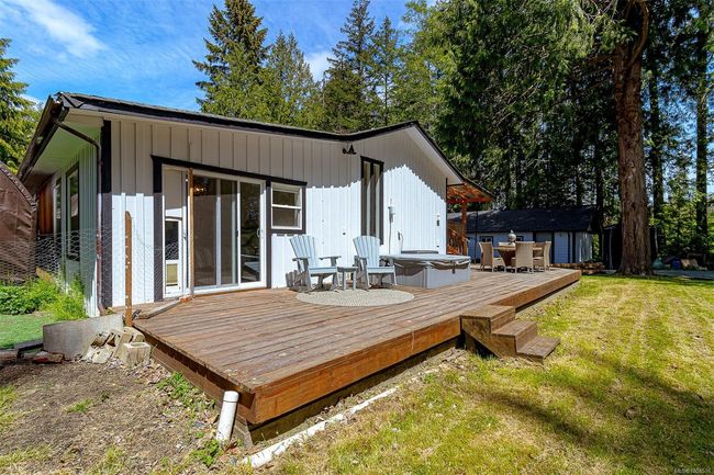 3412 Otter Point Rd, House other with 4 bedrooms, 3 bathrooms and 10 parking in Sooke BC | Image 50