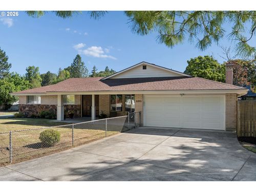 16890 Se Carmel Ct, Milwaukie, OR, 97267-5561 | Card Image