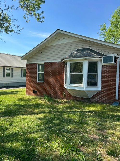 2002 Old Chattanooga Pike Sw, Cleveland, TN, 37311-8483 | Card Image